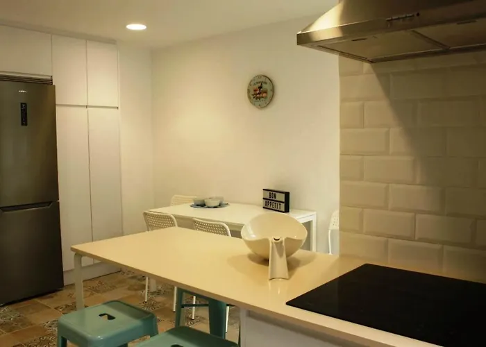 Casa Junto Al Mar * Χιχόν